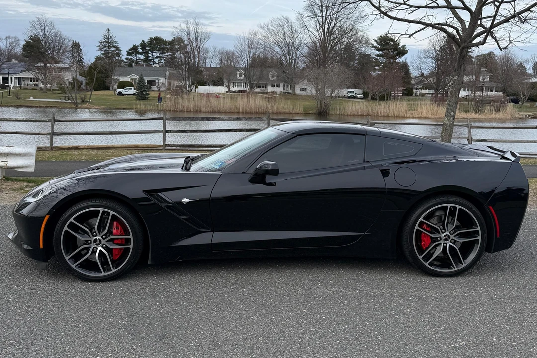 2015 Chevrolet Corvette C7 - Image 3 of 31