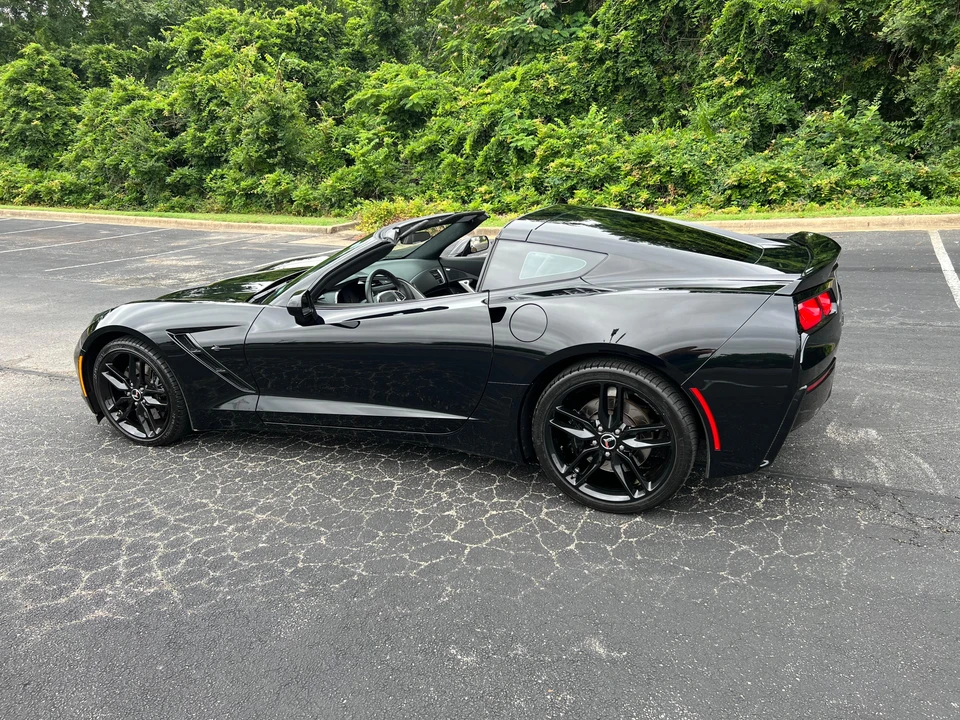 2015 Chevrolet Corvette C7 - Image 19 of 31