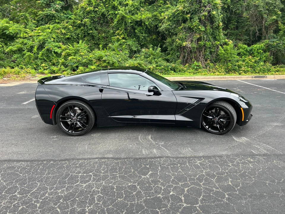 2015 Chevrolet Corvette C7 - Image 25 of 31