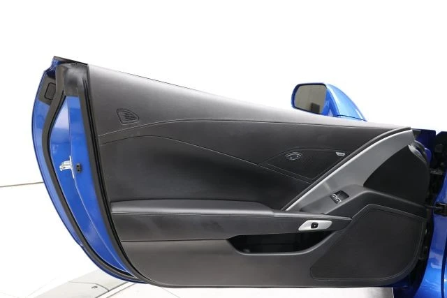 2015 Chevrolet Corvette C7 - Image 11 of 31