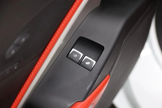 2015 Chevrolet Corvette C7 - Image 13 of 31
