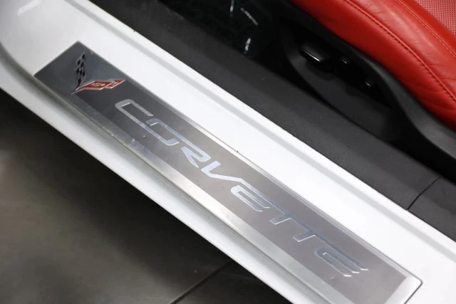 2015 Chevrolet Corvette C7 - Image 15 of 31