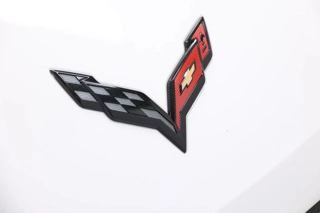 2015 Chevrolet Corvette C7 - Image 7 of 31