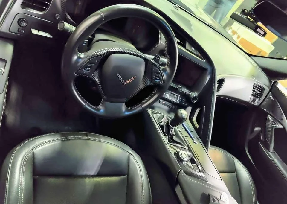 2015 Chevrolet Corvette C7 - Image 2 of 9