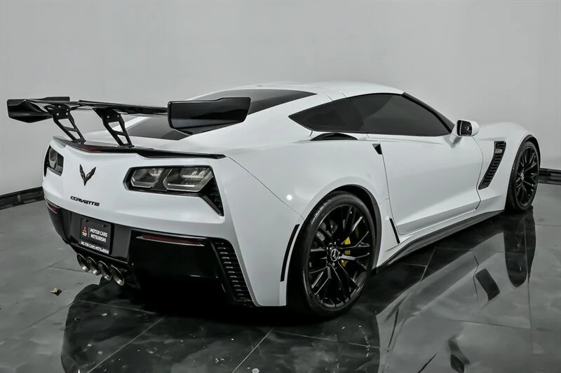 2015 Chevrolet Corvette C7 Z06 - Image 10 of 31