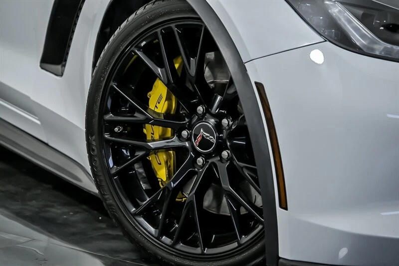2015 Chevrolet Corvette C7 Z06 - Image 3 of 31