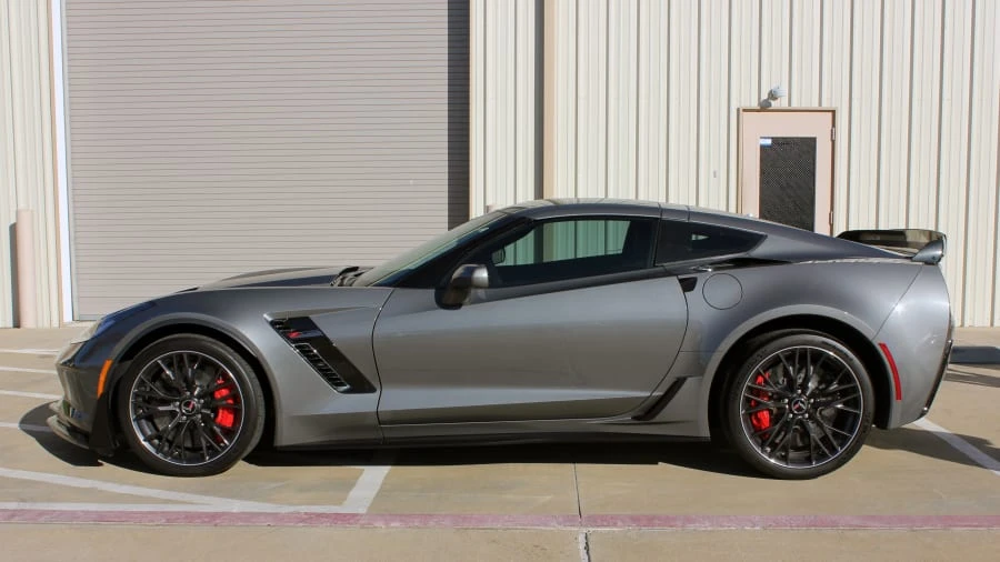 2015 Chevrolet Corvette C7 Z06 - Image 2 of 12
