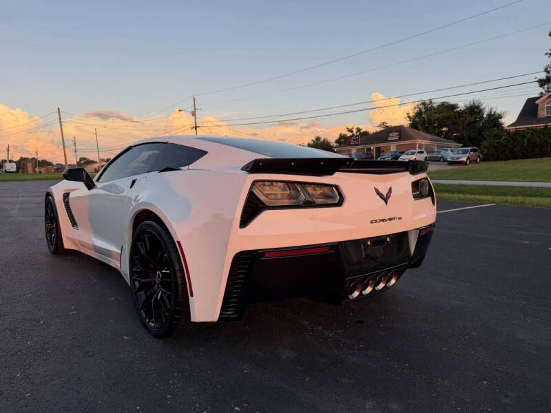 2015 Chevrolet Corvette C7 Z06 - Image 3 of 31