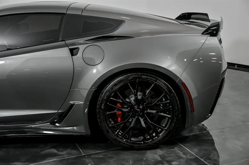 2015 Chevrolet Corvette C7 Z06 - Image 8 of 12