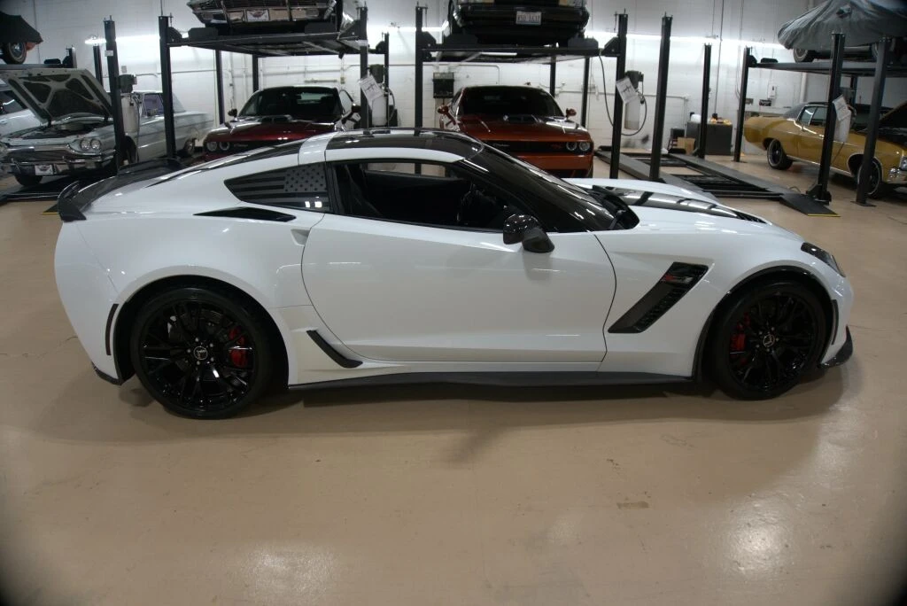 2015 Chevrolet Corvette C7 Z06 - Image 6 of 12