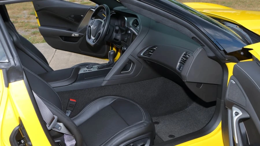 2015 Chevrolet Corvette C7 Z06 - Image 5 of 12