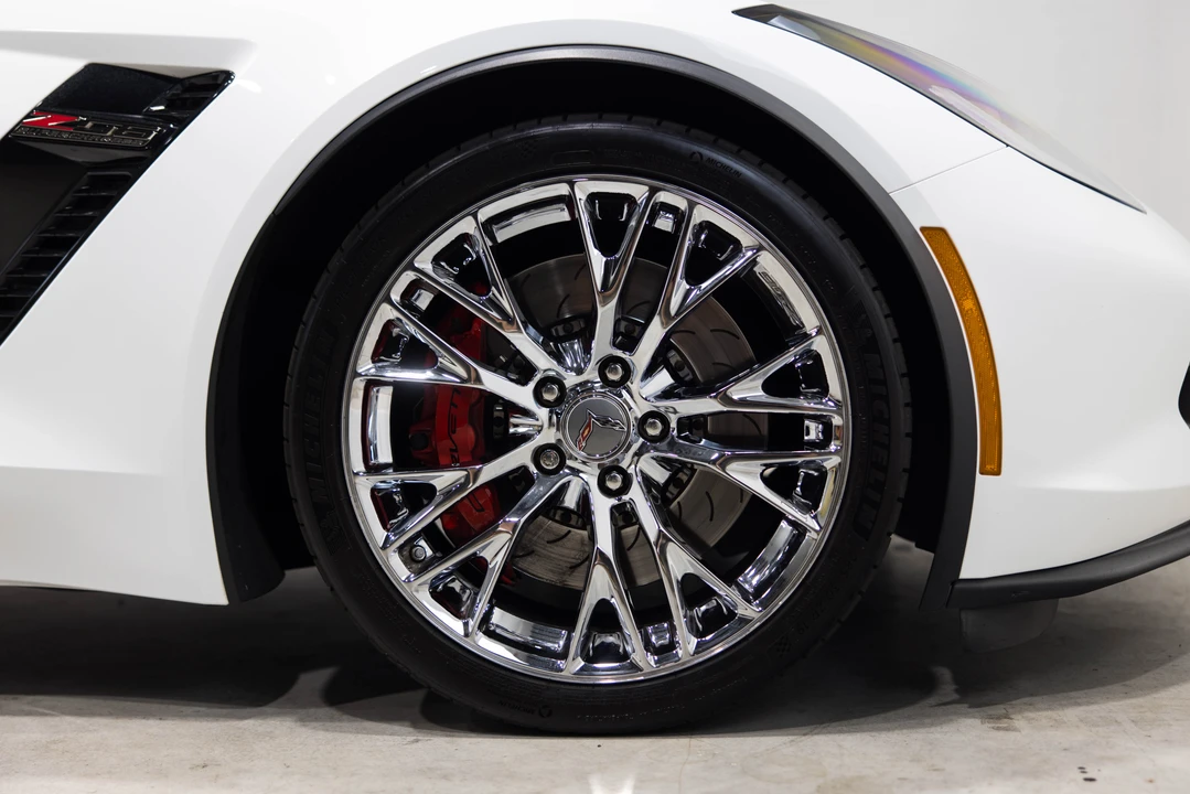 2015 Chevrolet Corvette C7 Z06 - Image 13 of 31