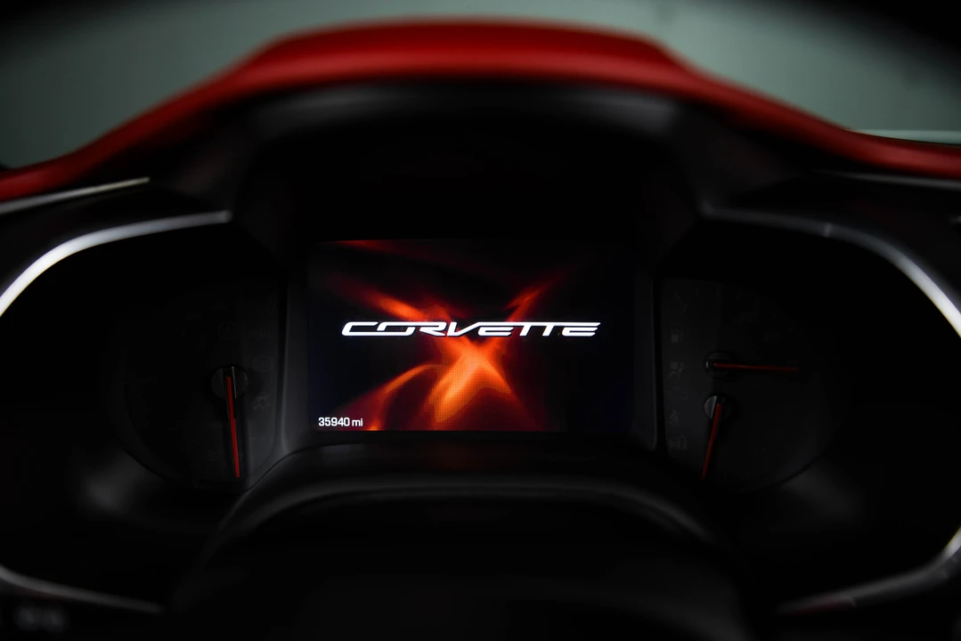 2015 Chevrolet Corvette C7 Z06 - Image 24 of 31