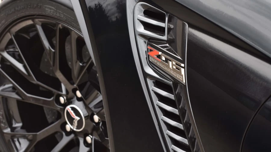 2015 Chevrolet Corvette C7 Z06 - Image 9 of 12