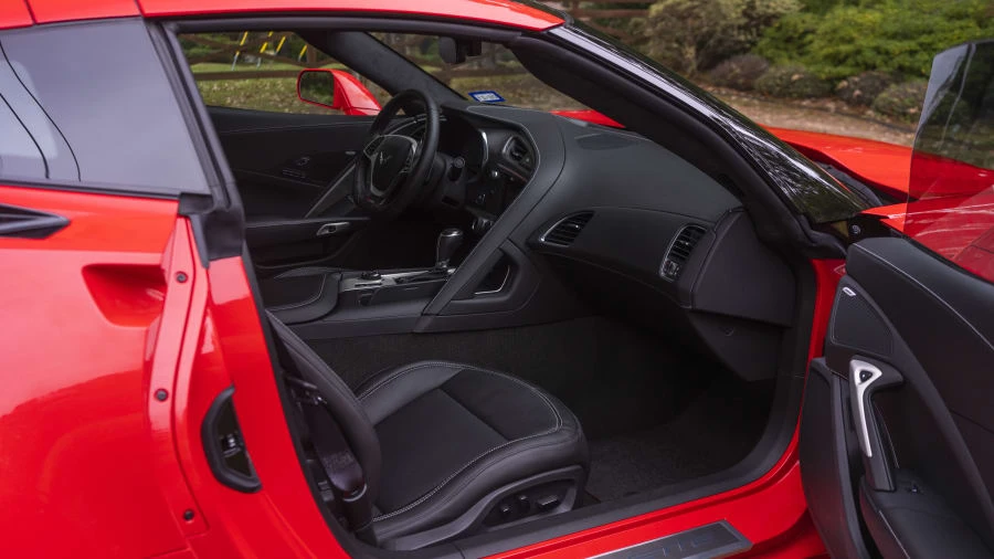 2015 Chevrolet Corvette C7 Z06 - Image 5 of 31