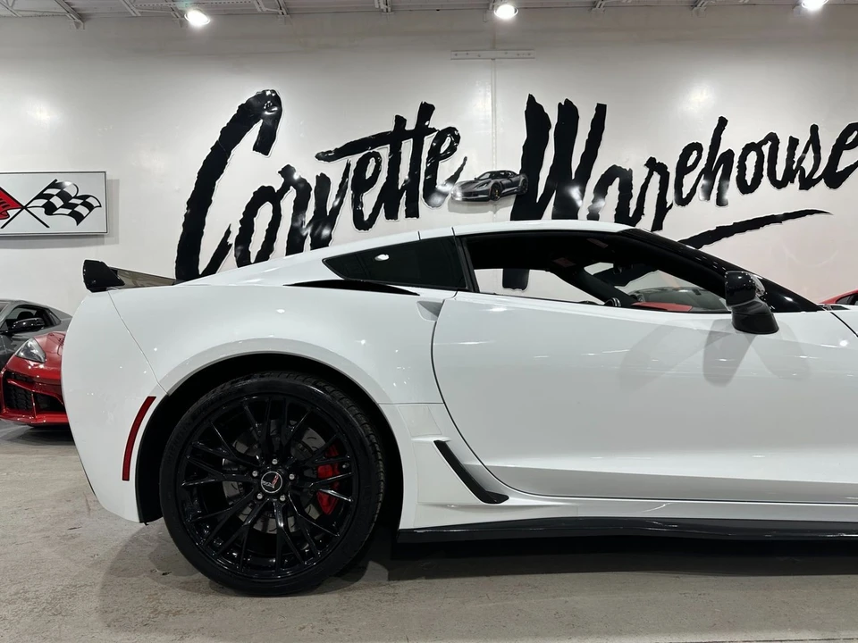 2015 Chevrolet Corvette C7 Z06 - Image 5 of 21