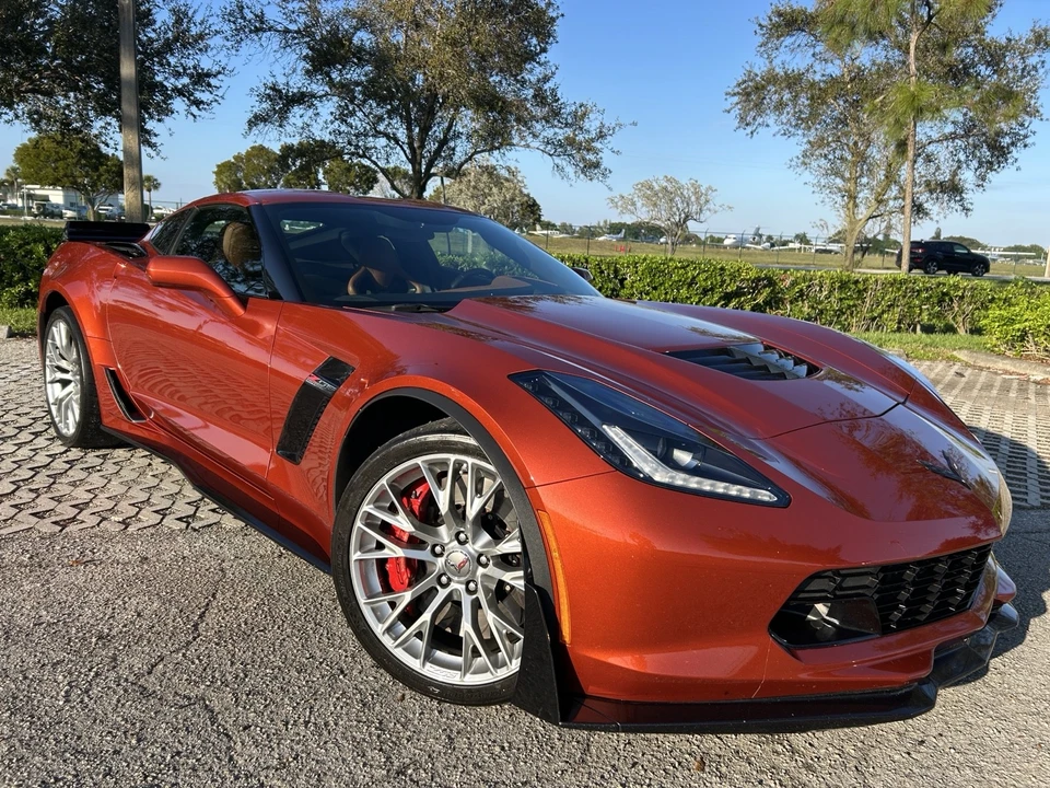 2015 Chevrolet Corvette C7 Z06 - Image 10 of 21