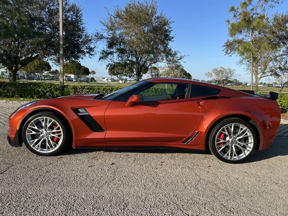 2015 Chevrolet Corvette C7 Z06 - Image 8 of 21