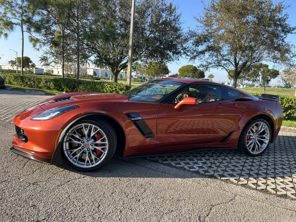 2015 Chevrolet Corvette C7 Z06 - Image 3 of 21