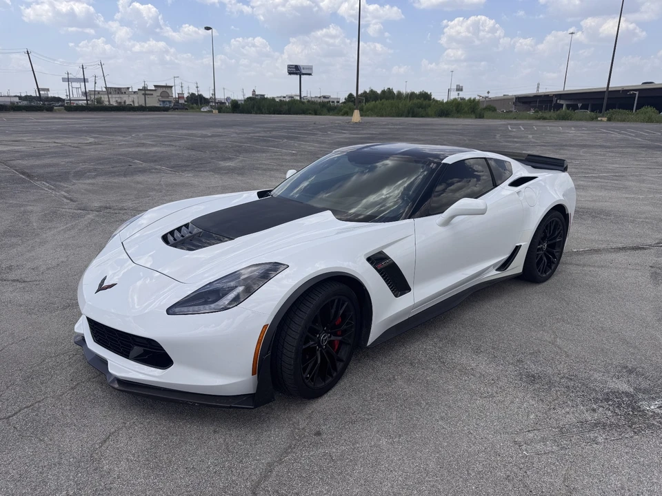2015 Chevrolet Corvette C7 Z06 - Image 2 of 19