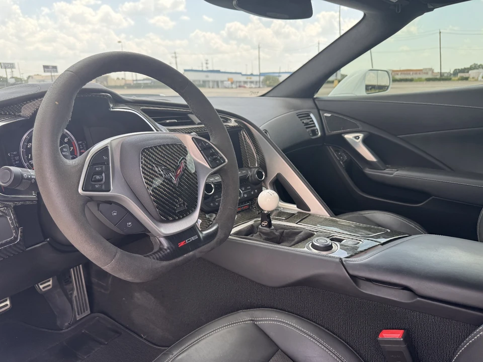 2015 Chevrolet Corvette C7 Z06 - Image 15 of 19