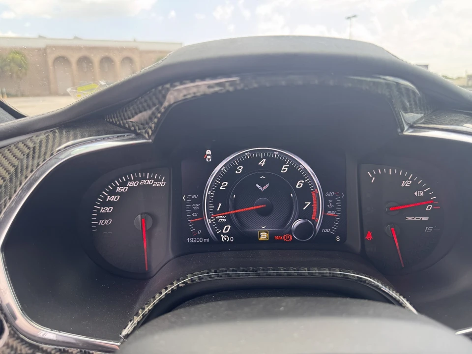 2015 Chevrolet Corvette C7 Z06 - Image 14 of 19