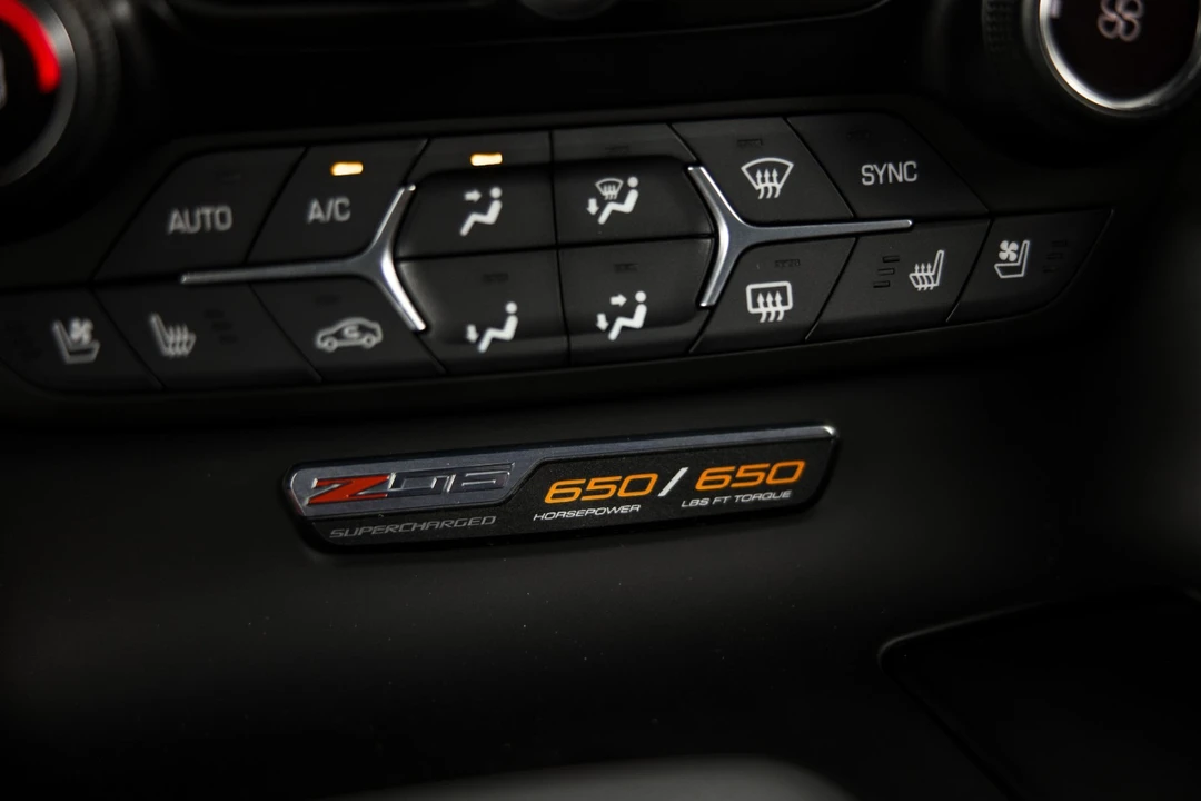 2015 Chevrolet Corvette C7 Z06 - Image 27 of 31