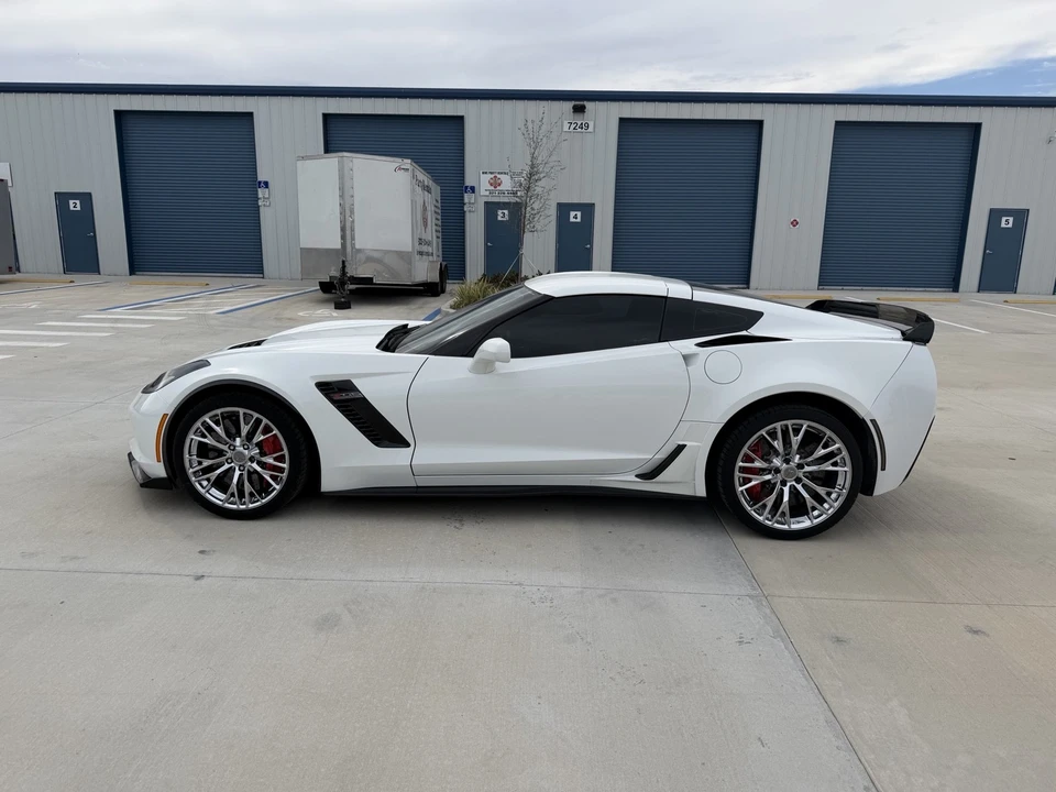 2015 Chevrolet Corvette C7 Z06 - Image 8 of 14