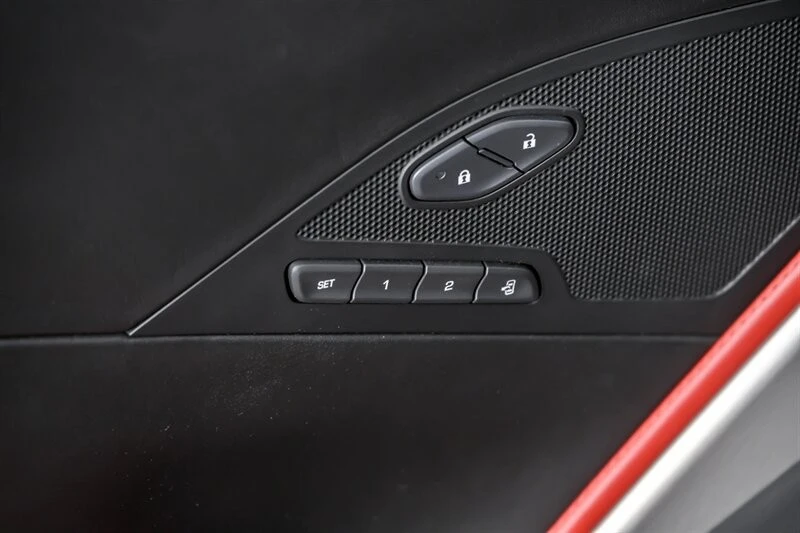 2015 Chevrolet Corvette C7 Z06 - Image 18 of 21