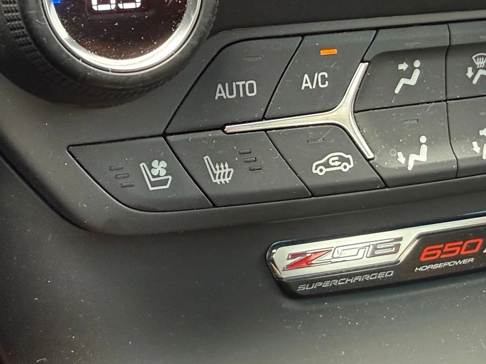 2015 Chevrolet Corvette C7 Z06 - Image 20 of 25