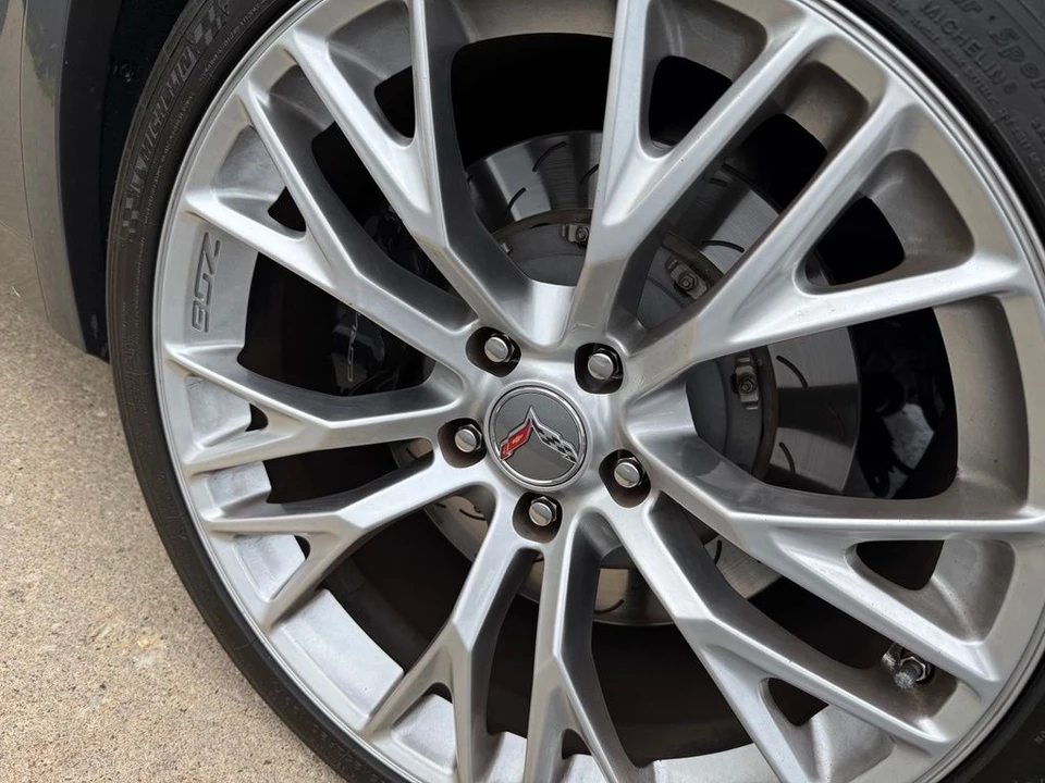 2015 Chevrolet Corvette C7 Z06 - Image 5 of 25