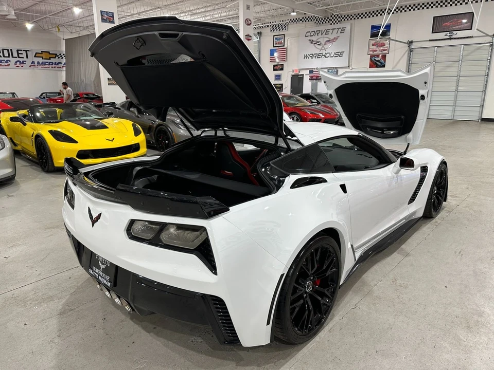 2015 Chevrolet Corvette C7 Z06 - Image 19 of 21