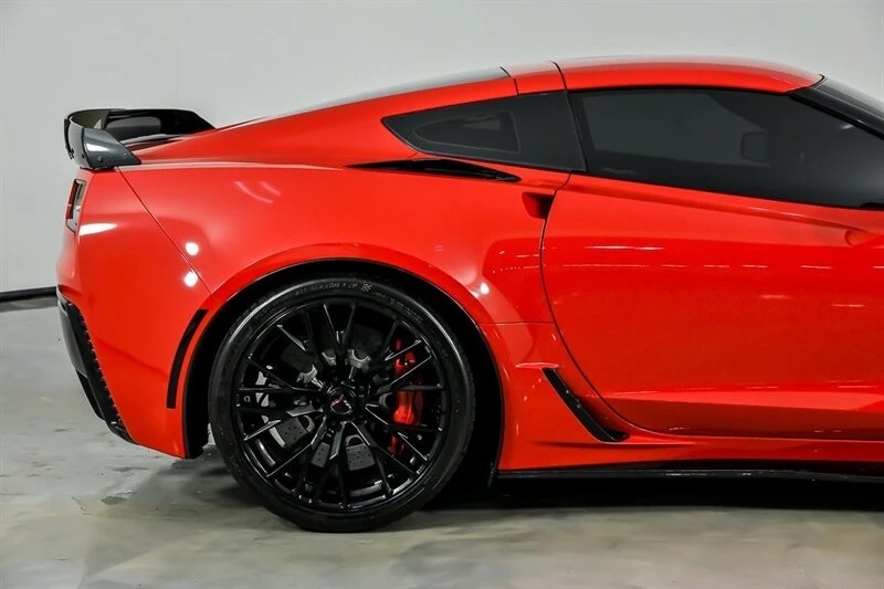 2015 Chevrolet Corvette C7 Z06 - Image 13 of 31