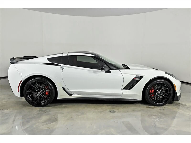 2015 Chevrolet Corvette C7 Z06 - Image 10 of 29