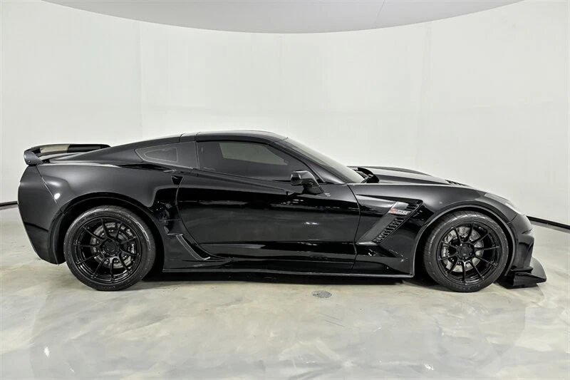 2015 Chevrolet Corvette C7 Z06 - Image 10 of 30