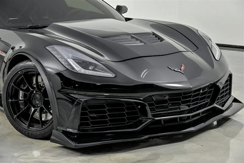 2015 Chevrolet Corvette C7 Z06 - Image 2 of 30