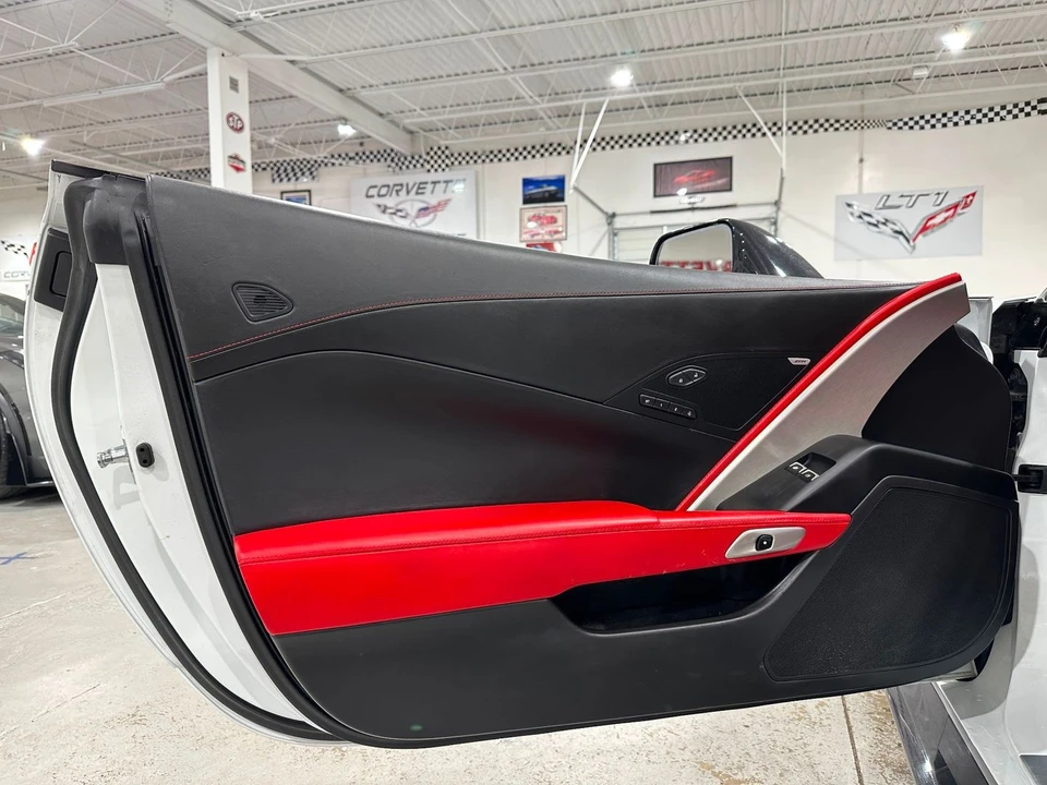 2015 Chevrolet - Image 14 of 21