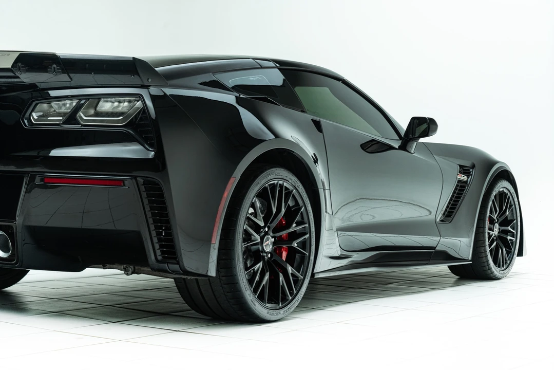 2015 Chevrolet Corvette C7 Z06 - Image 13 of 31
