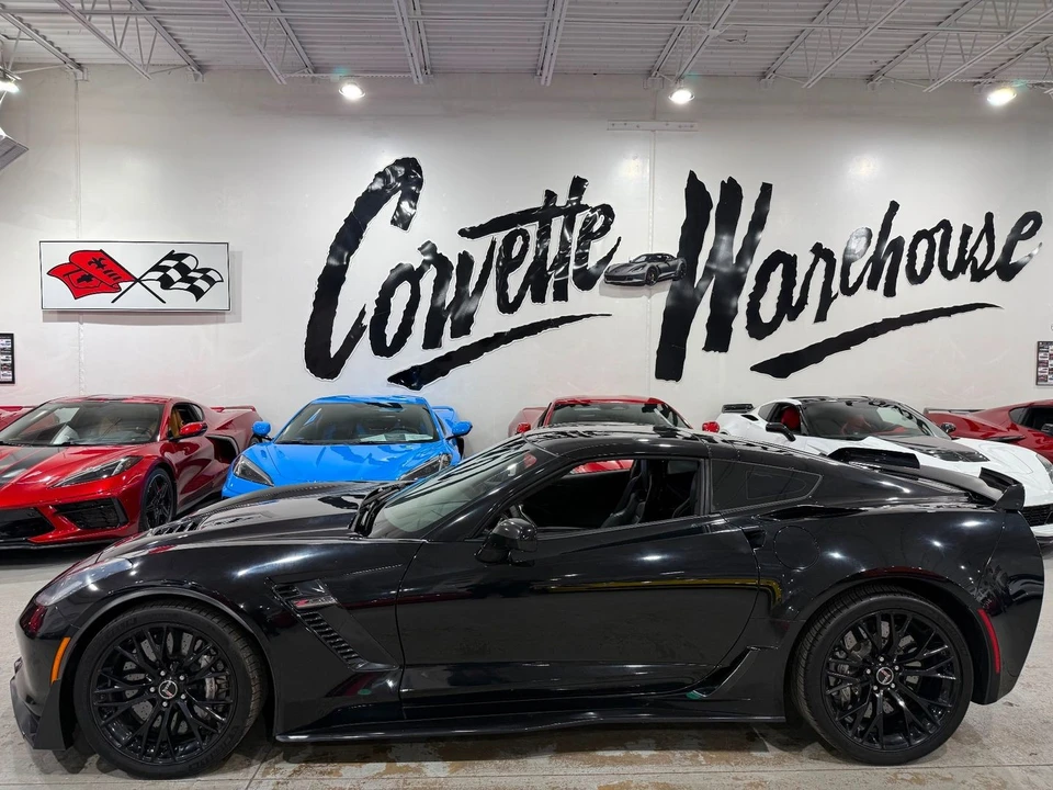 2015 Chevrolet Corvette C7 Z06 - Image 2 of 11