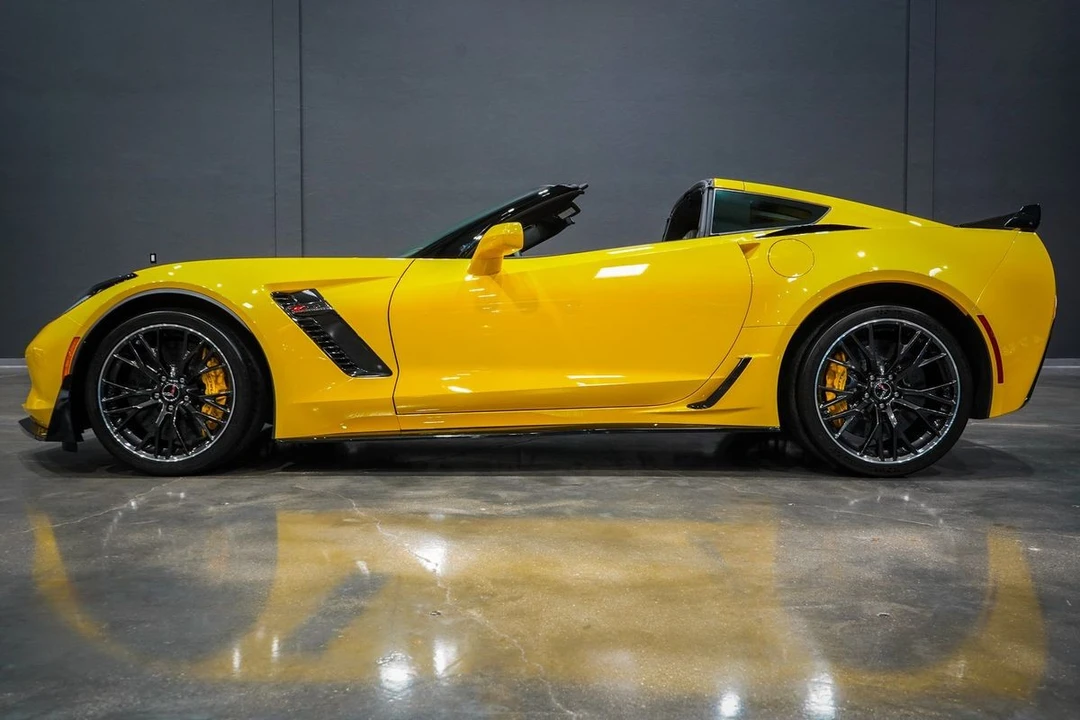 2015 Chevrolet Corvette C7 Z06 - Image 2 of 21