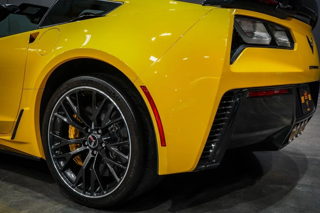 2015 Chevrolet Corvette C7 Z06 - Image 13 of 21