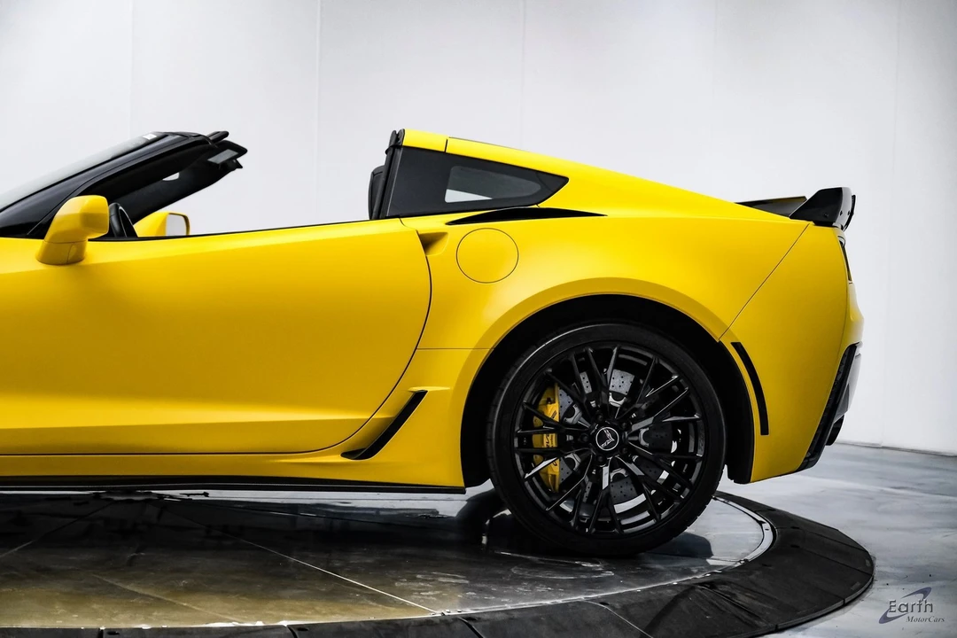 2015 Chevrolet Corvette C7 Z06 - Image 11 of 12