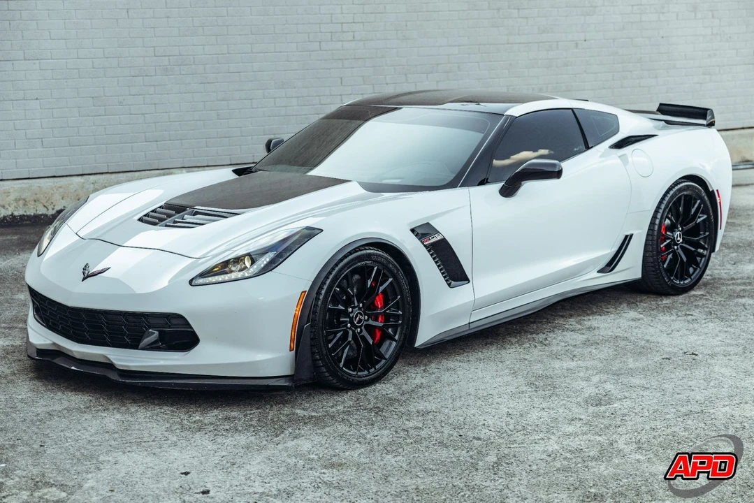 2015 Chevrolet Corvette C7 Z06 - Image 9 of 12