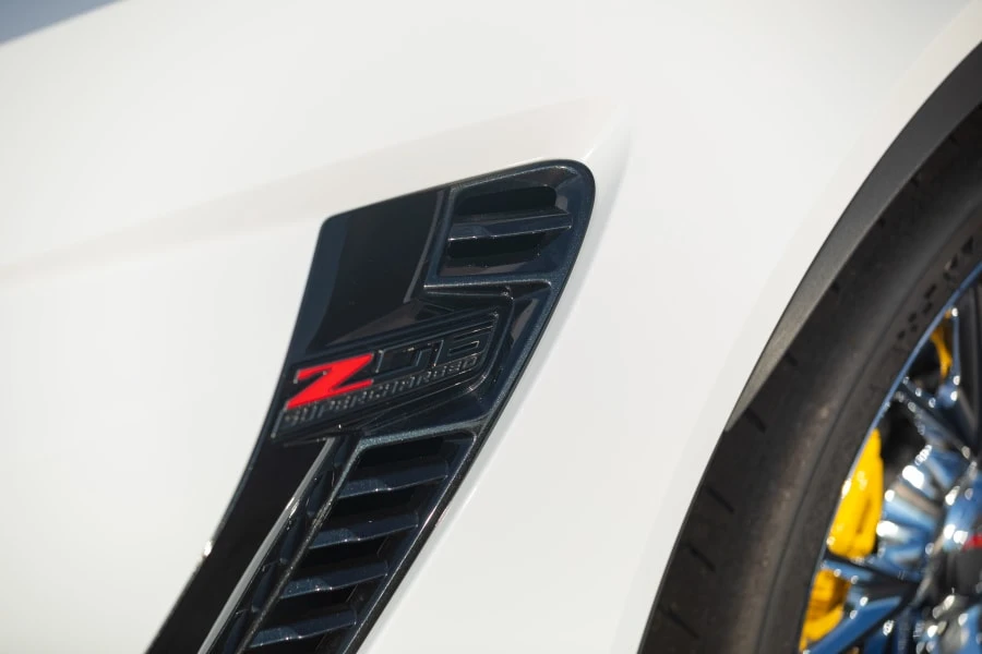 2015 Chevrolet Corvette C7 Z06 - Image 13 of 31