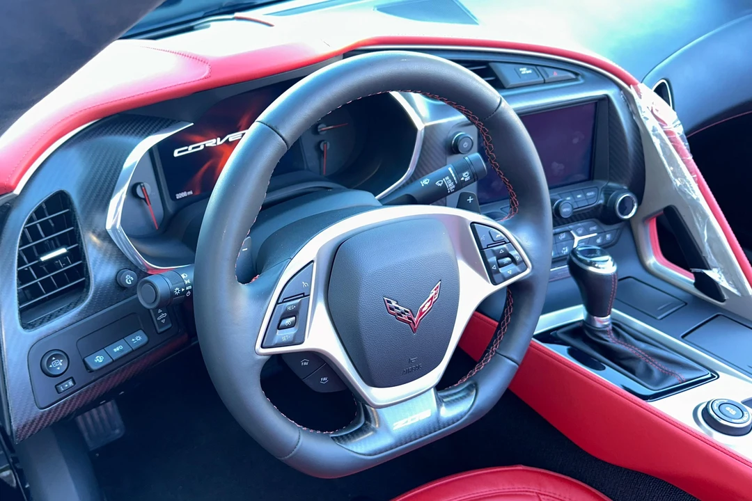 2015 Chevrolet Corvette C7 Z06 - Image 28 of 31