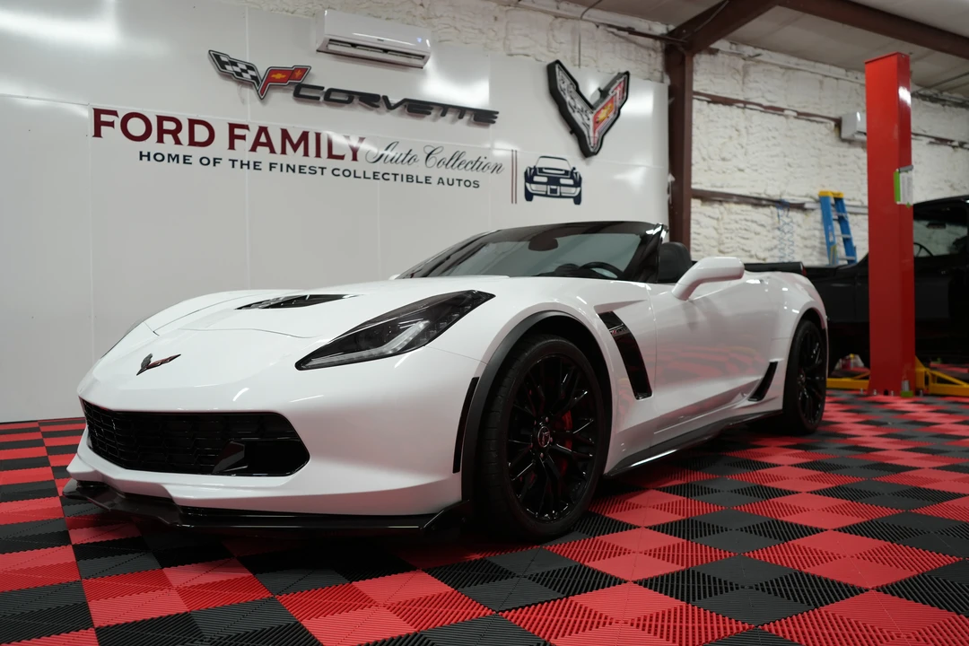 2015 Chevrolet Corvette C7 Z06 - Image 28 of 31