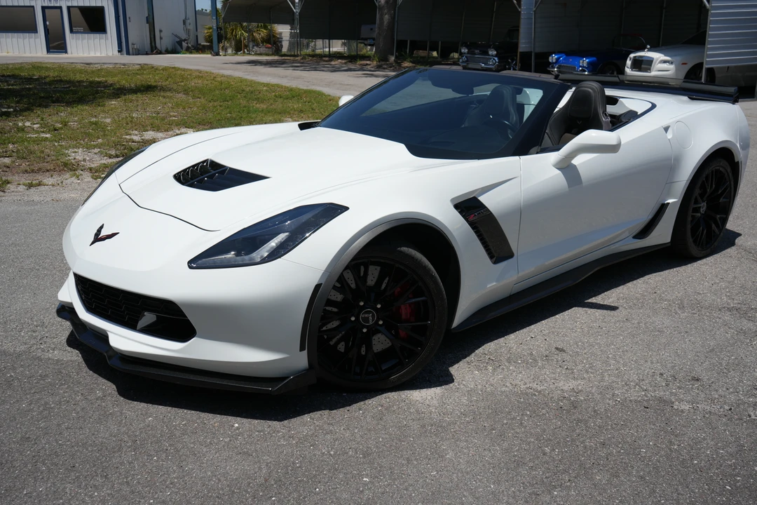 2015 Chevrolet Corvette C7 Z06 - Image 4 of 31