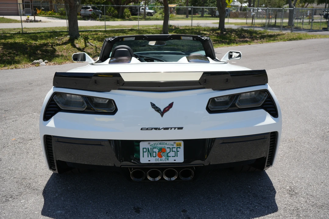2015 Chevrolet Corvette C7 Z06 - Image 2 of 31