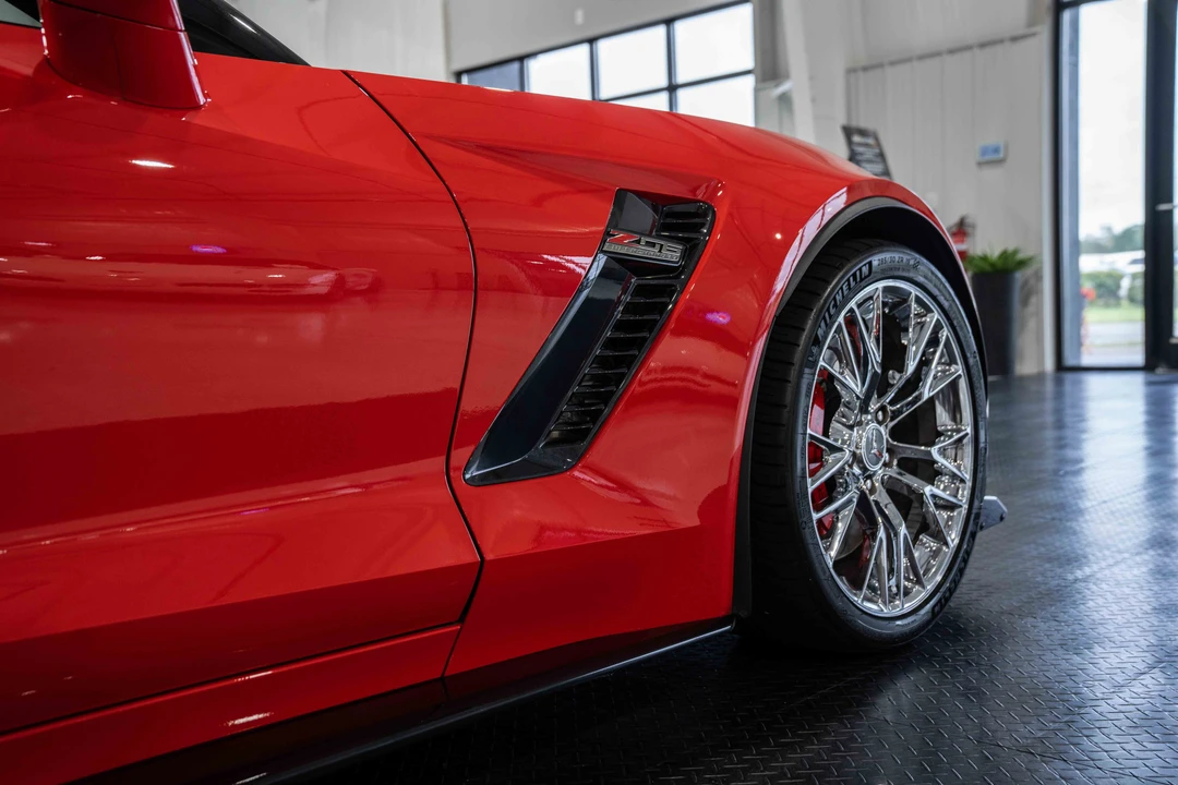 2015 Chevrolet Corvette C7 Z06 - Image 28 of 31