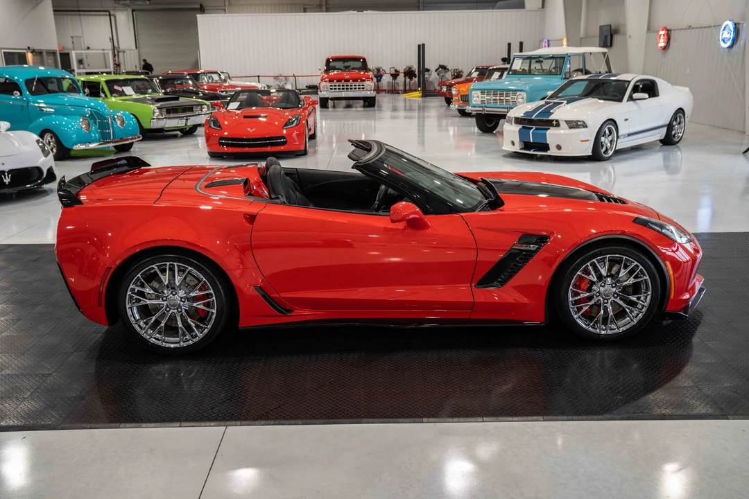 2015 Chevrolet Corvette C7 Z06 - Image 12 of 31